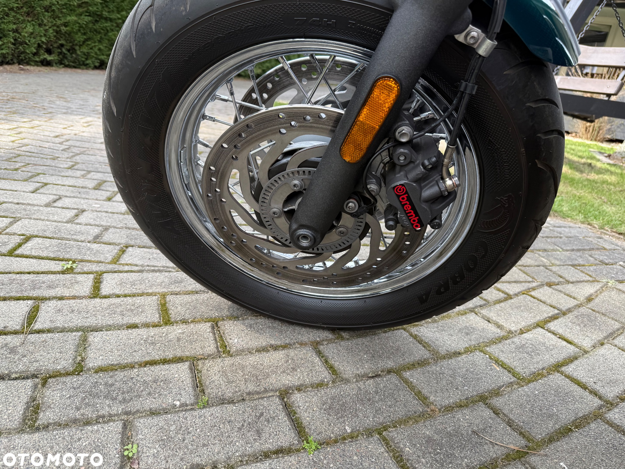 Triumph Bonneville Bobber - 20