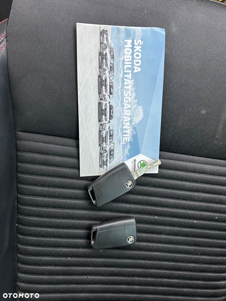 Skoda Octavia 2.0 TDI (Green tec) RS - 9