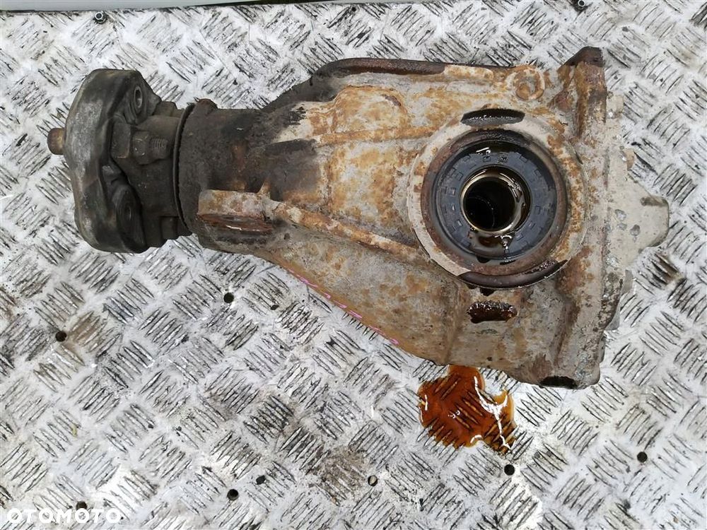 Most tylny TYŁ Dodge Magnum 2004-2008 3,5 V6 BENZYNA 3,64 - 4