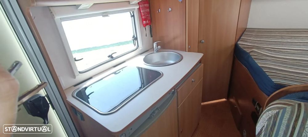 Ford Transit CARADO T135 - 18