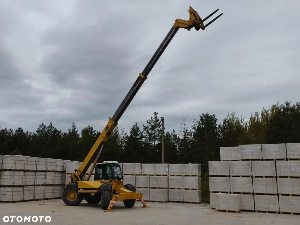 Caterpillar Th103 - 1