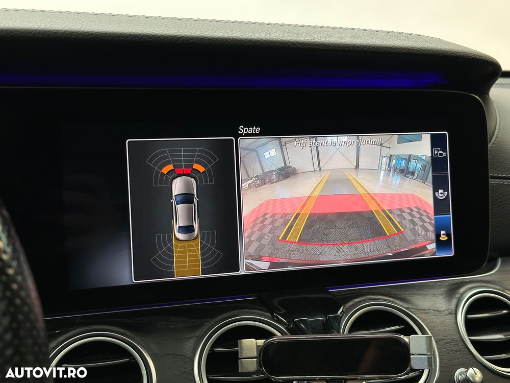 Mercedes-Benz E 300 de 9G-TRONIC AMG Line - 15