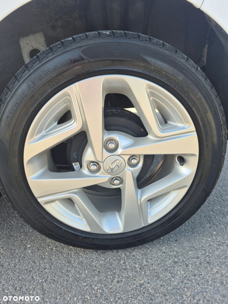 Hyundai i10 1.0 EDITION 30 - 27