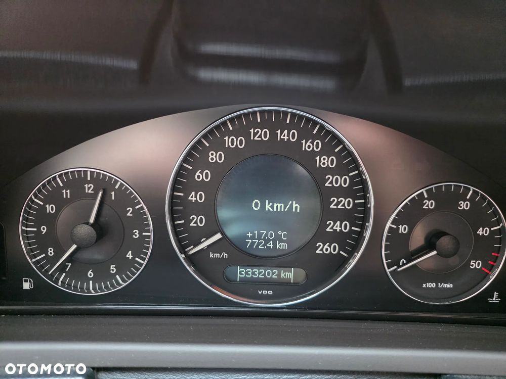 Mercedes-Benz CLK - 22