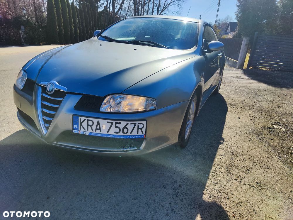 Alfa Romeo GT - 7