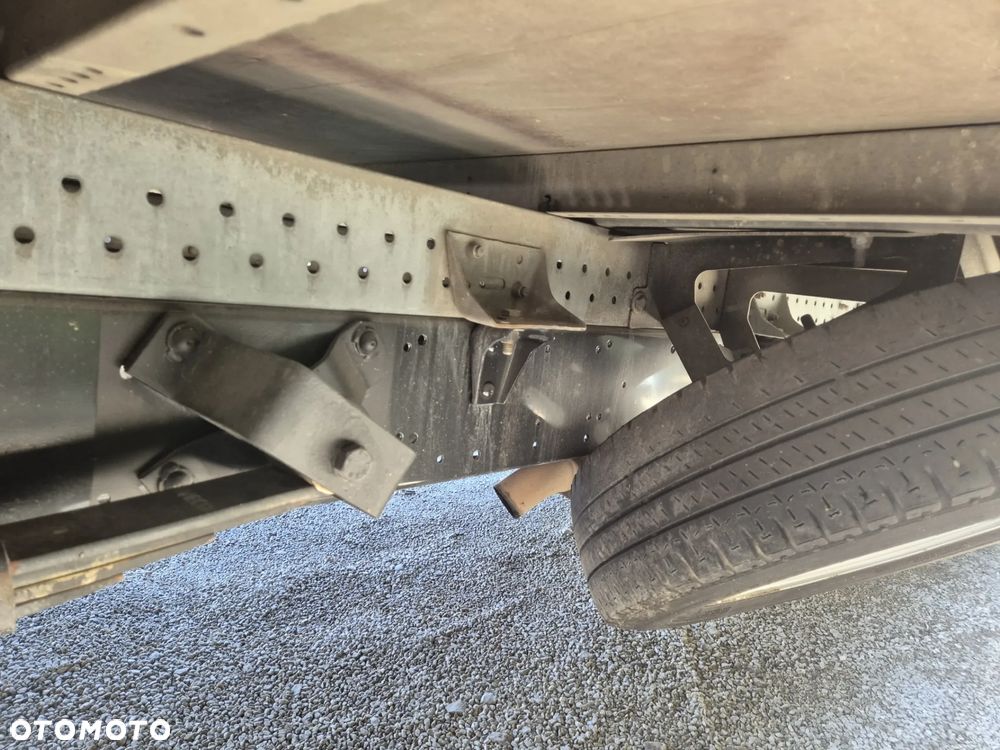 Iveco 35C14 140KM/ Kontener 8 palet/ - 6