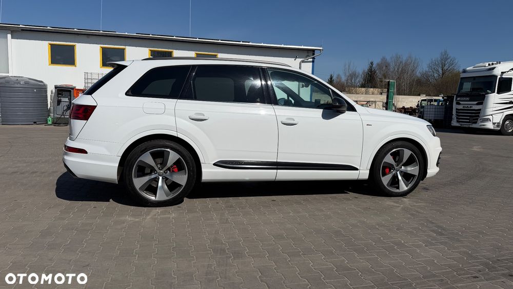 Audi Q7 - 21