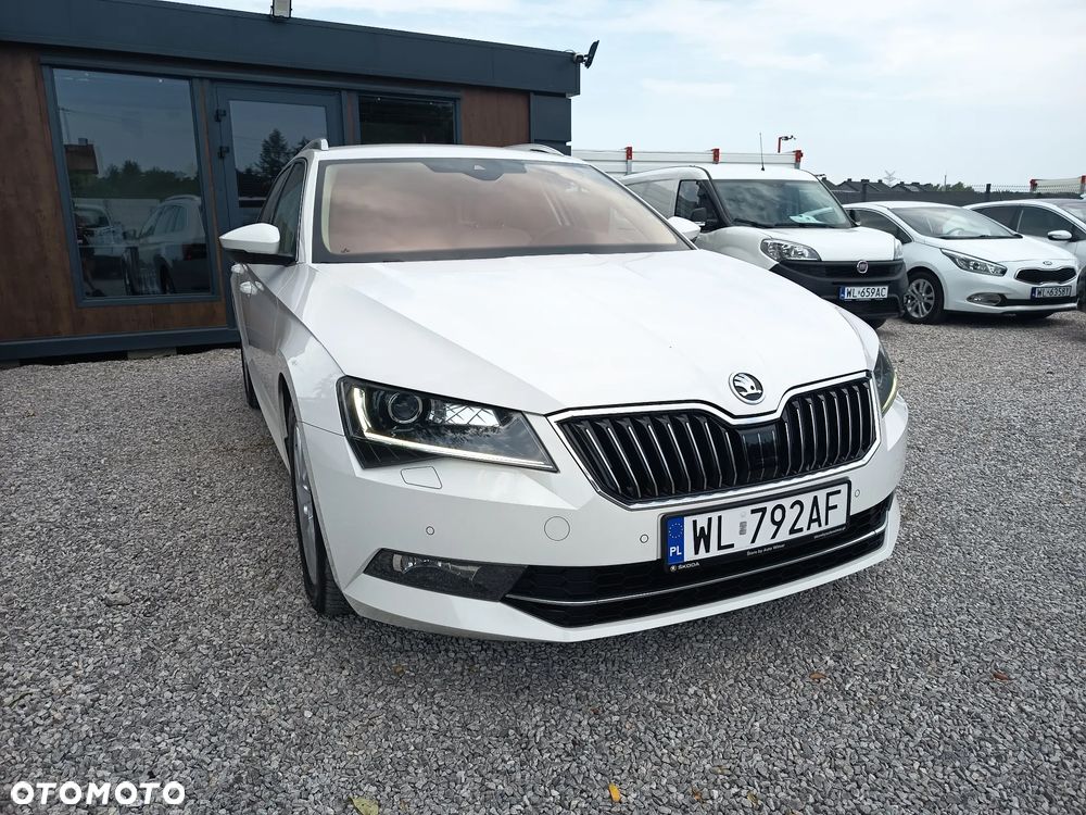 Skoda Superb 2.0 TDI Style DSG7 - 10