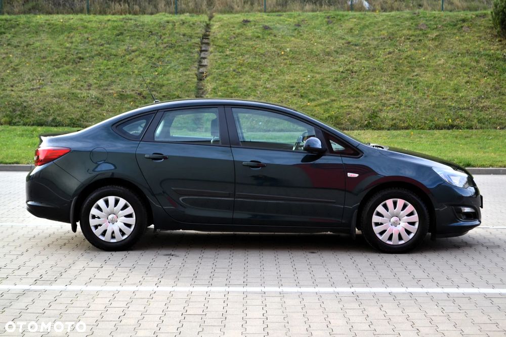Opel Astra IV 1.4 T Executive S&S EU6 - 27