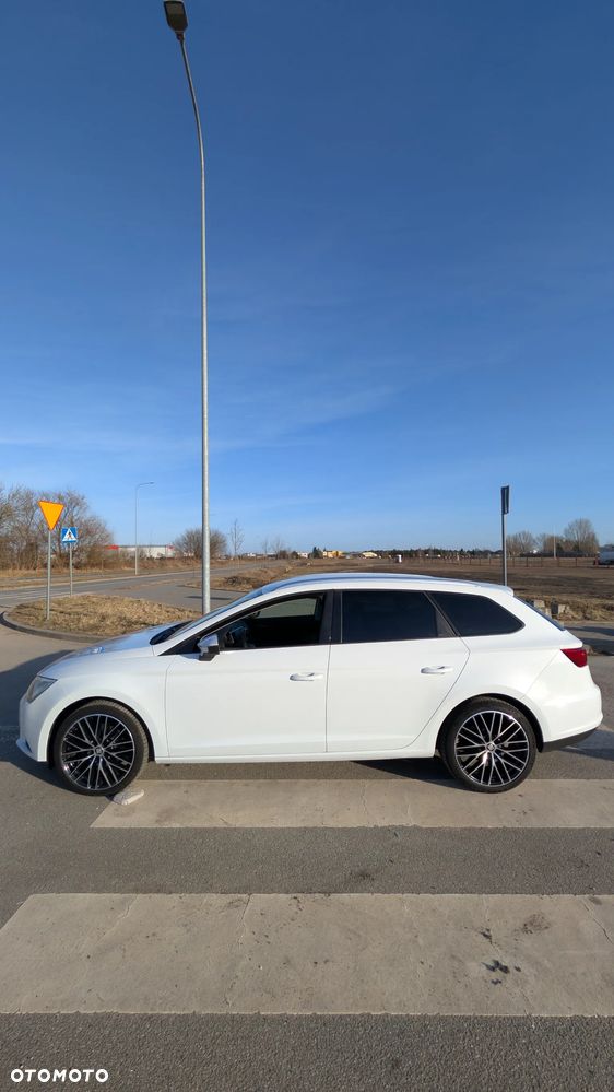 Seat Leon 2.0 TDI Style S&S DSG - 4