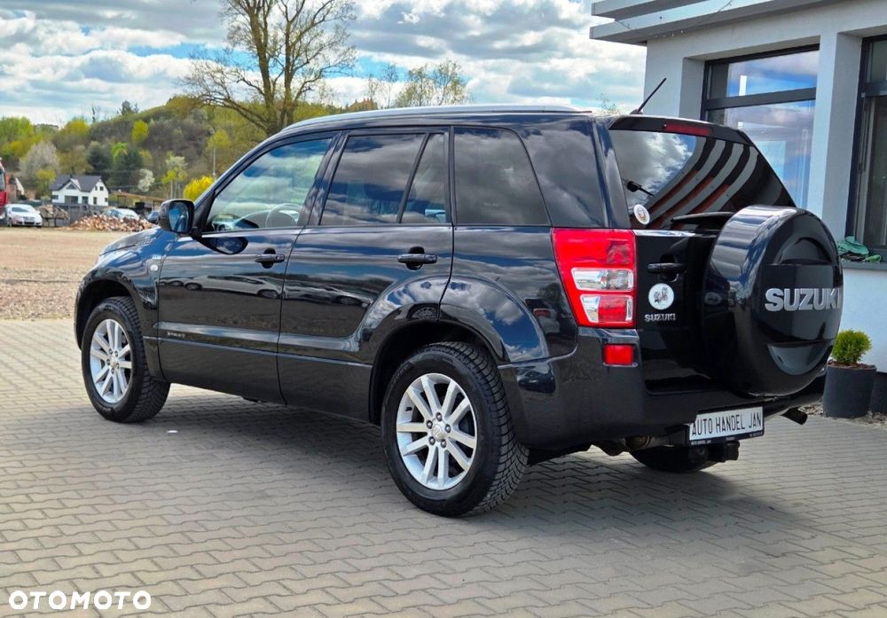 Suzuki Grand Vitara - 23