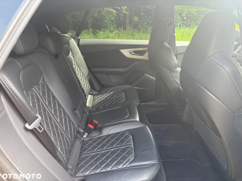 Audi Q8 50 TDI mHEV Quattro Black Edition Tiptronic - 6