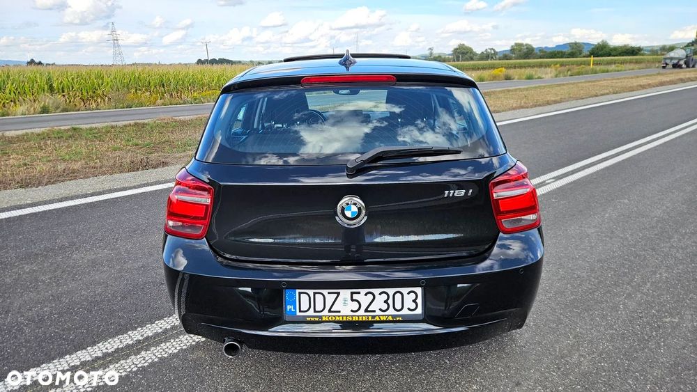 BMW Seria 1 118i Sport Line - 26
