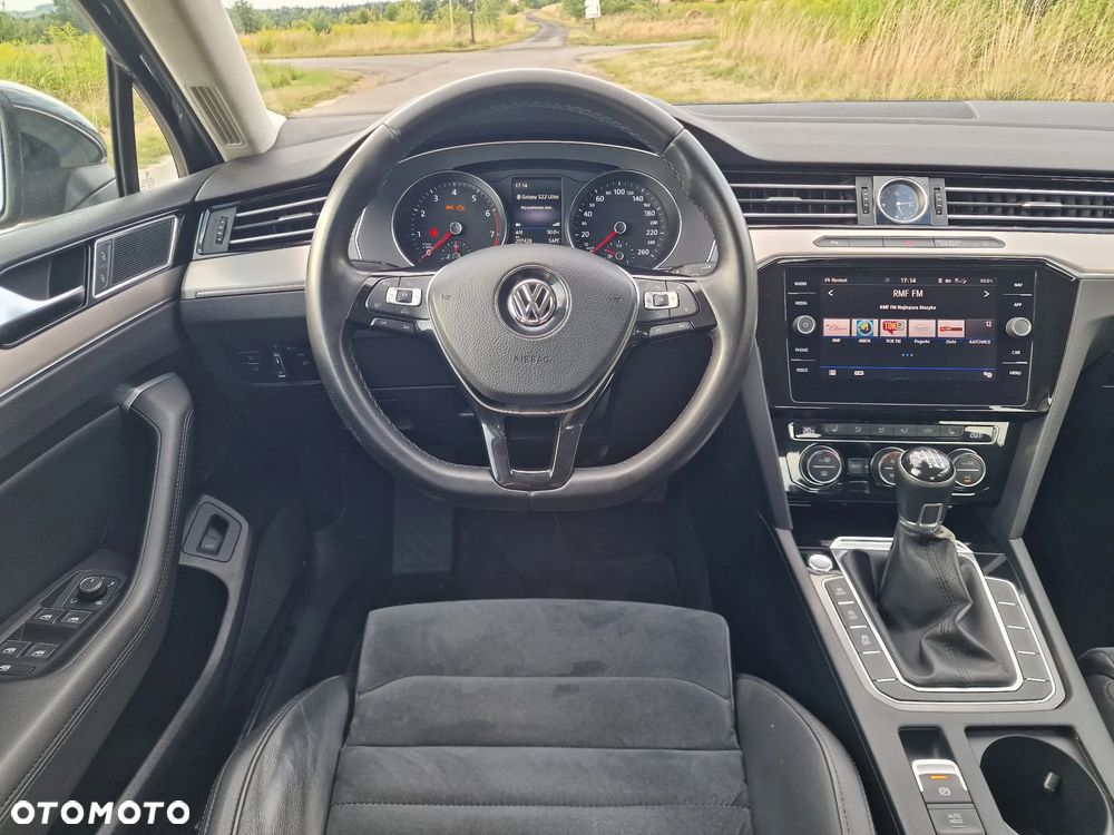 Volkswagen Passat 1.8 TSI BMT Highline - 5