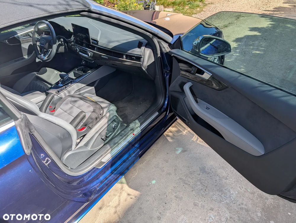 Audi S5 Cabrio - 8