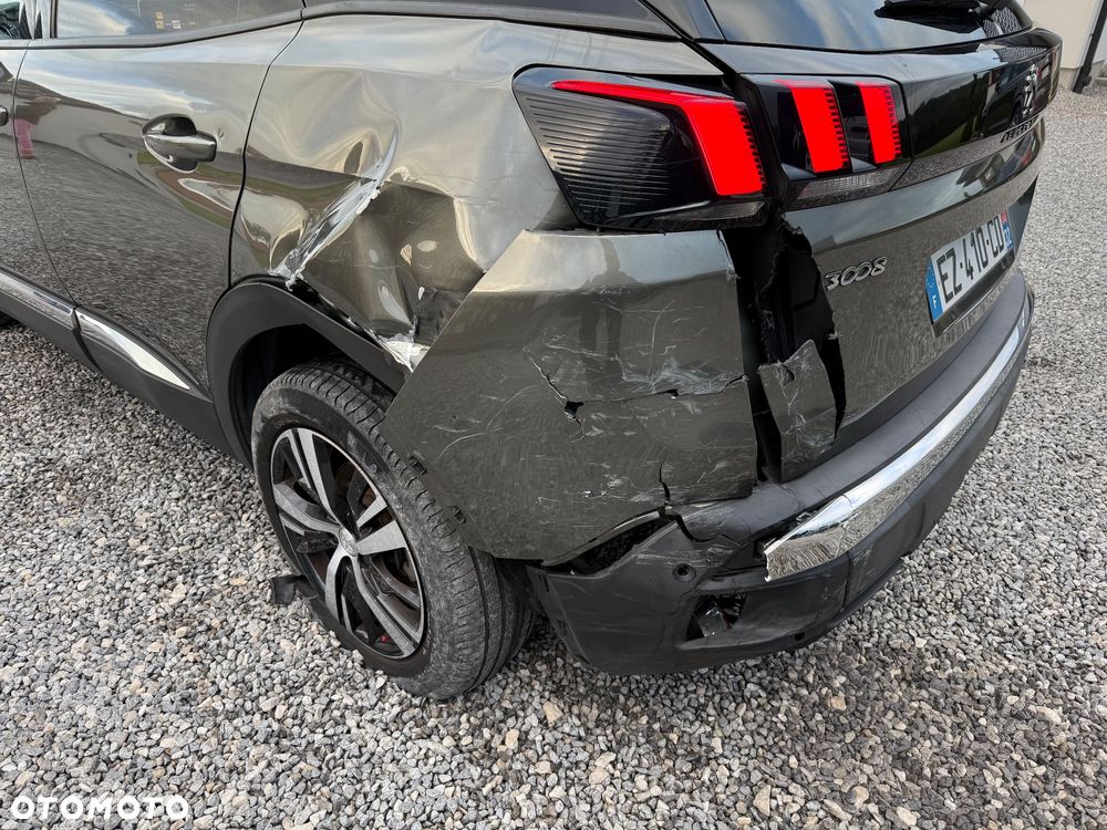 Peugeot 3008 1.5 BlueHDi Allure S&S EAT8 - 17