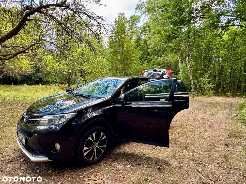 Toyota RAV4 - 4
