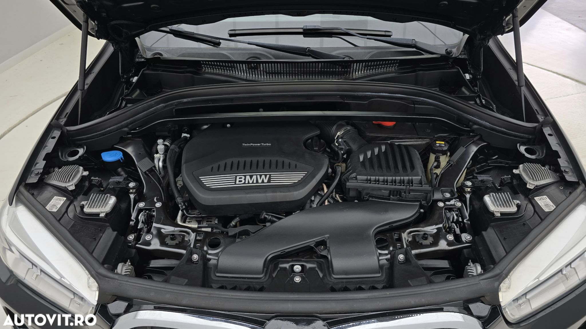 BMW X1 - 24