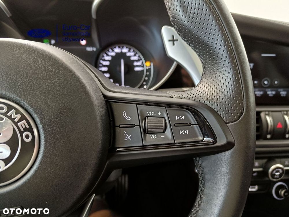 Alfa Romeo Giulia 2.0 Turbo Veloce Q4 - 19