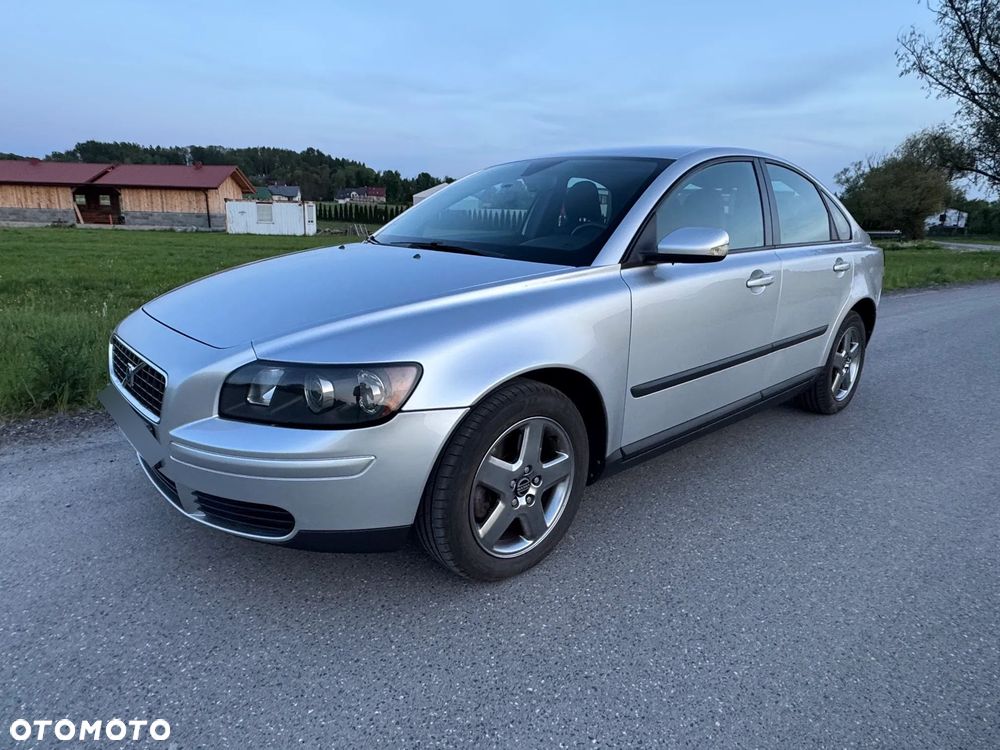 Volvo S40 2.0D DPF Kinetic - 1