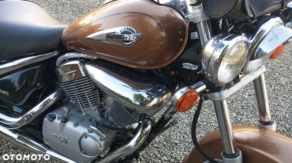 Suzuki Marauder - 21