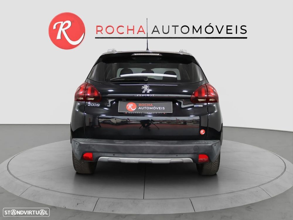 Peugeot 2008 1.2 PureTech Allure - 4