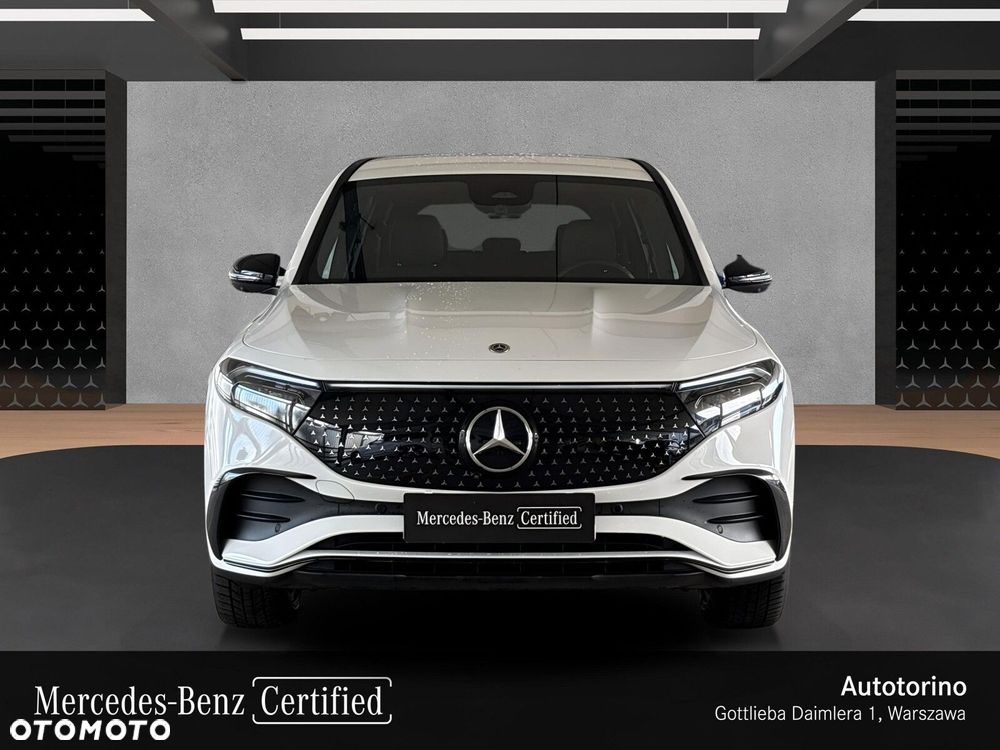 Mercedes-Benz EQB - 9