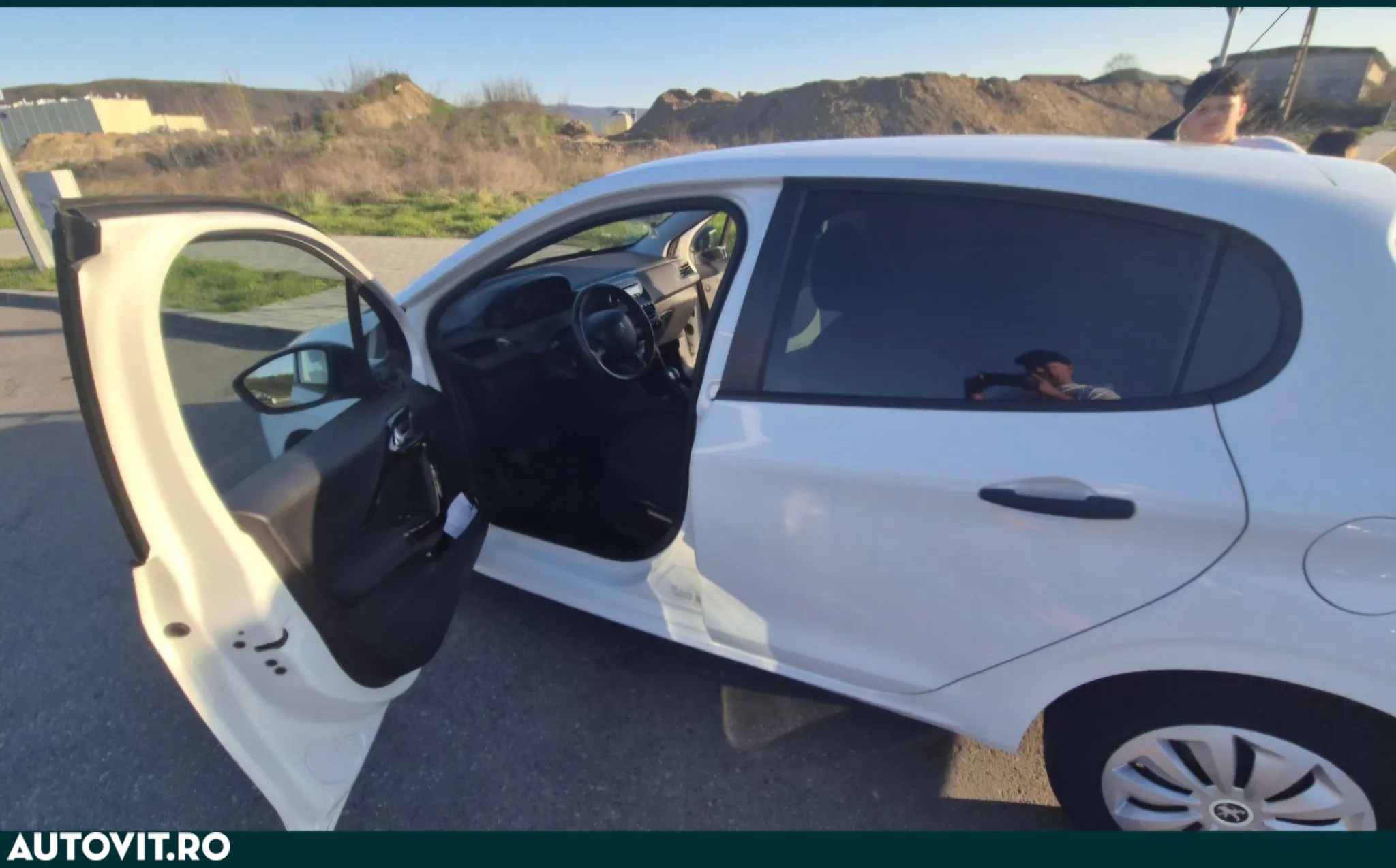 Peugeot 208 1.4 HDi FAP Access - 5