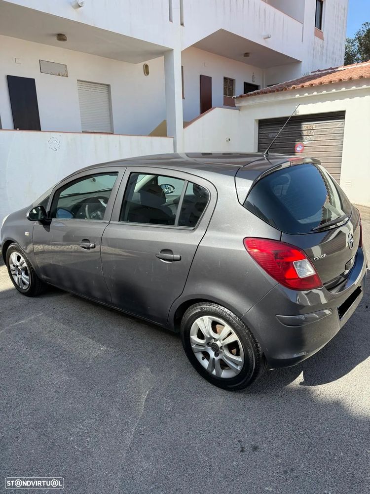 Opel Corsa - 3