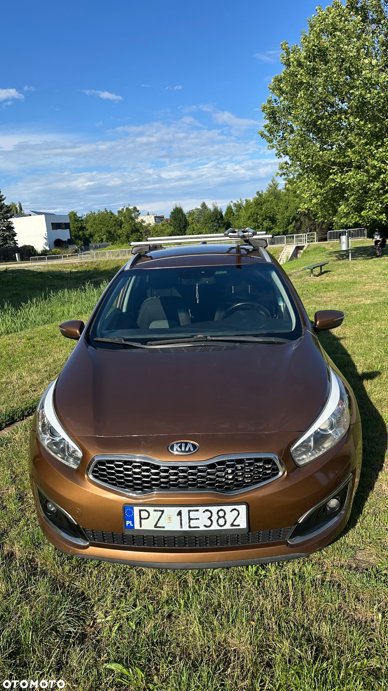 Kia Ceed - 4