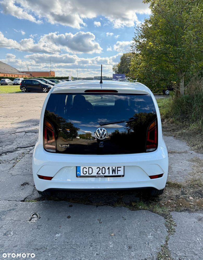 Volkswagen up! 1.0 United - 12