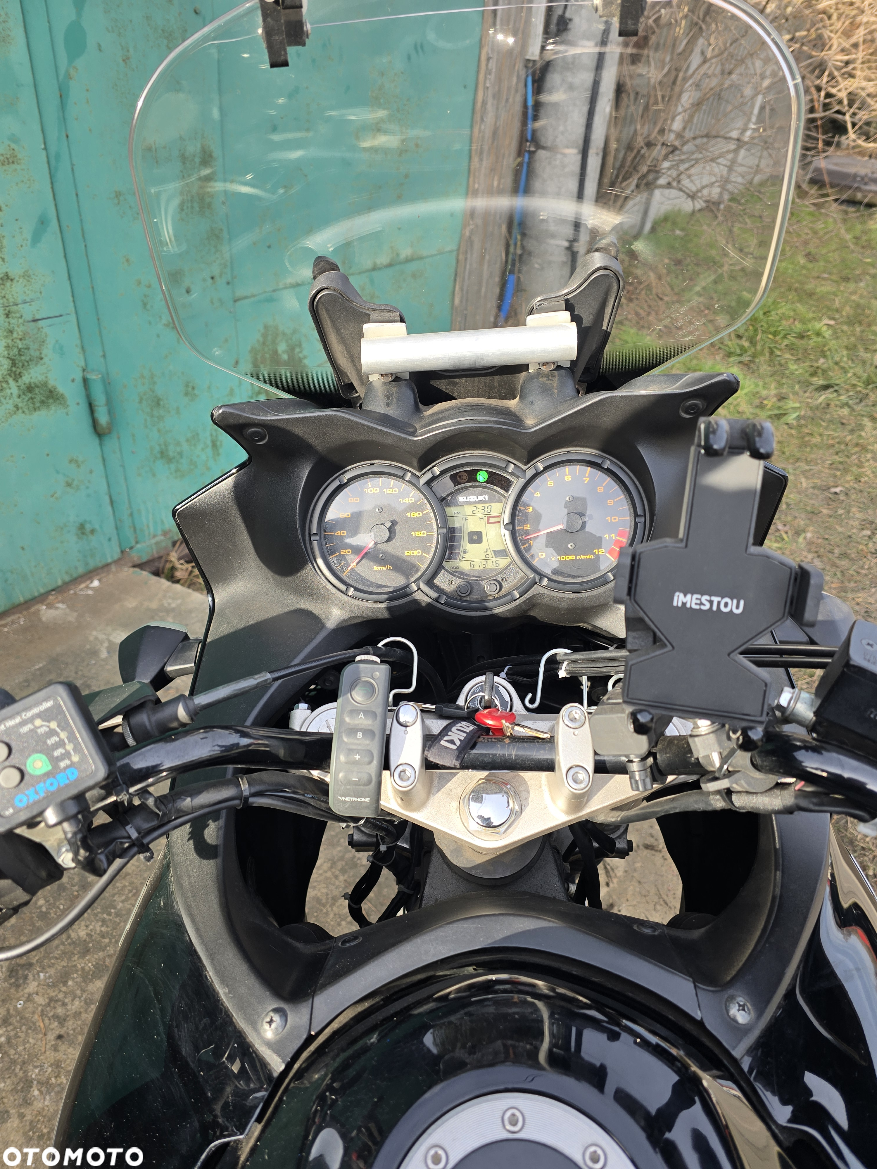 Suzuki DL - 7