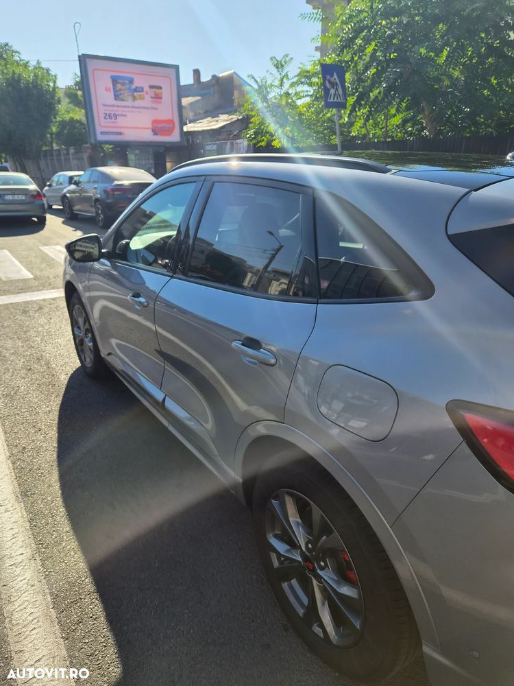 Ford Kuga - 4
