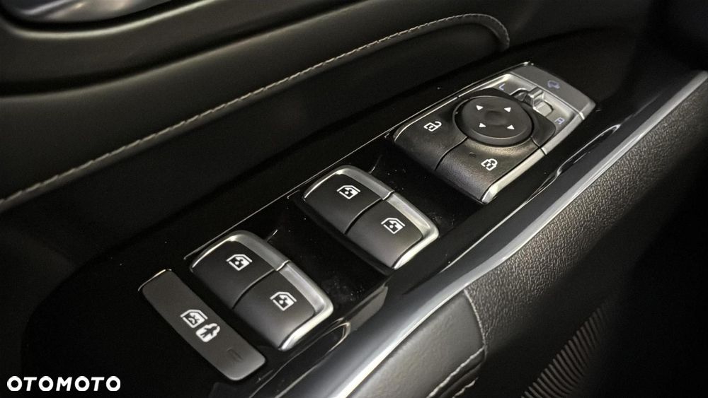 Kia Sorento 1.6 T-GDI HEV XL 4WD 7os - 32