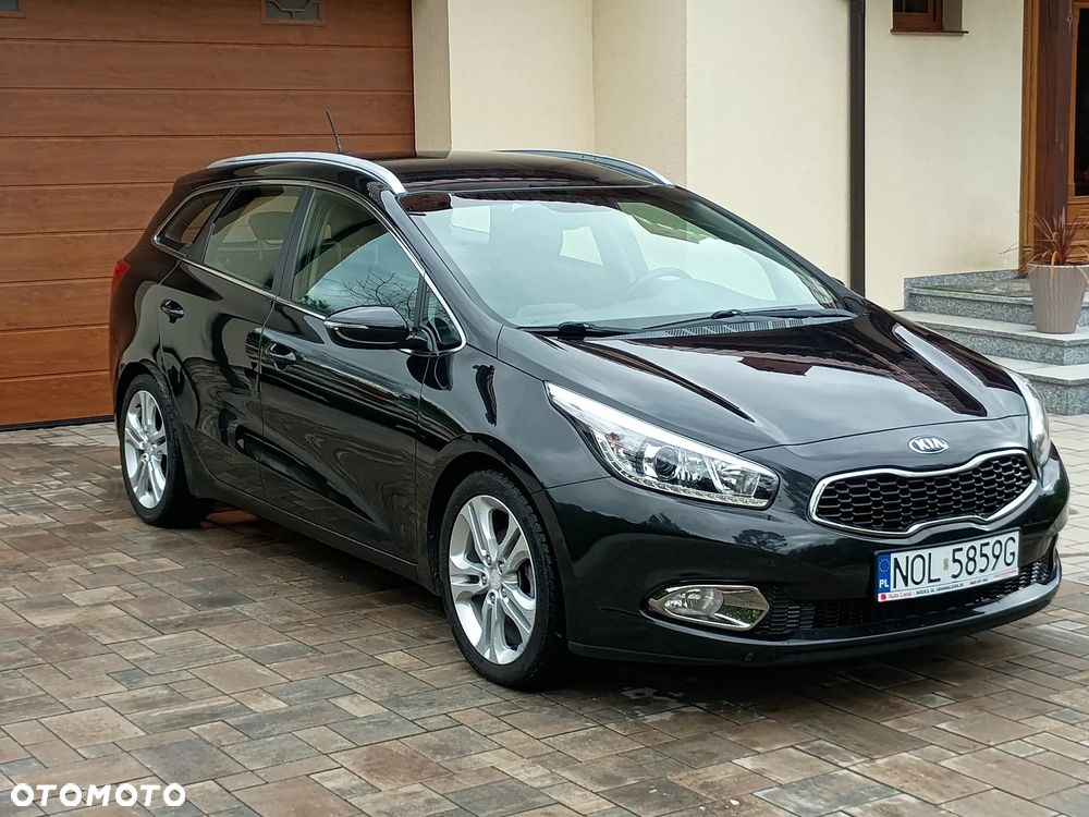 Kia Ceed - 4
