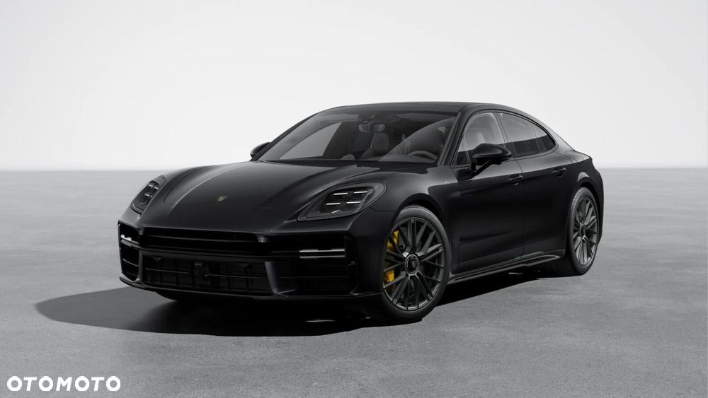 Porsche Panamera - 1