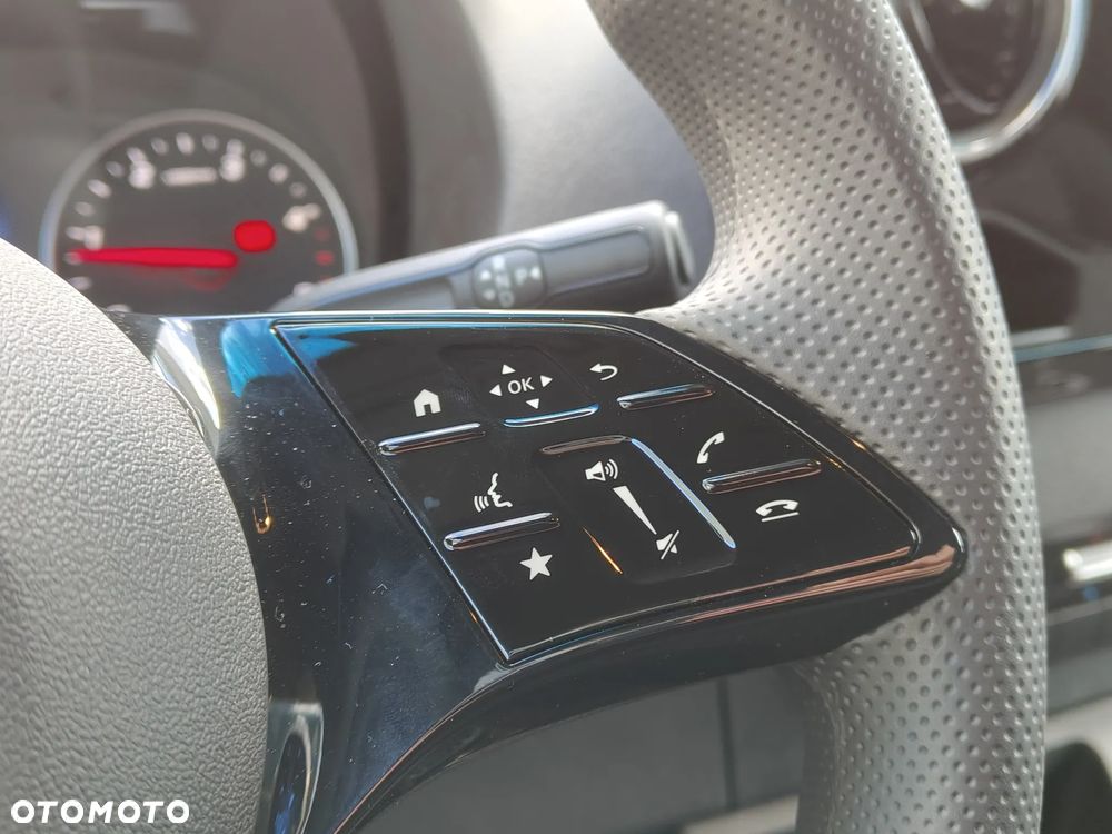 Mercedes-Benz Sprinter - 17