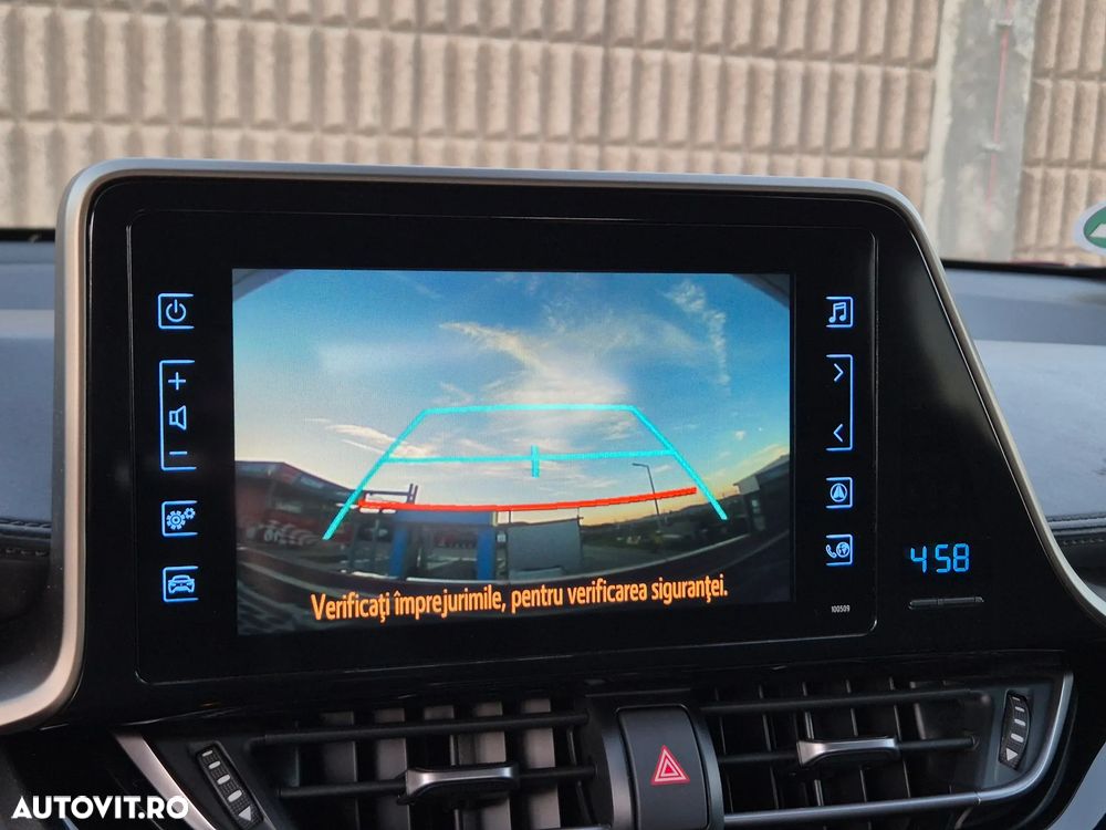 Toyota C-HR Hybrid Team Deutschland - 22