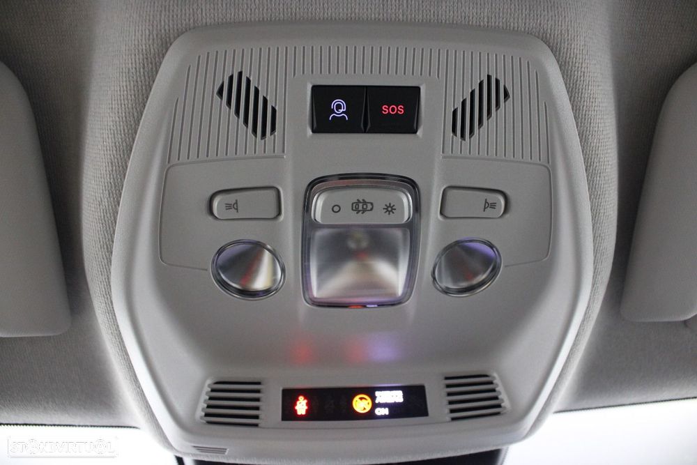 Citroën e-C3 44 kWh Autonomia Conforto Max - 23