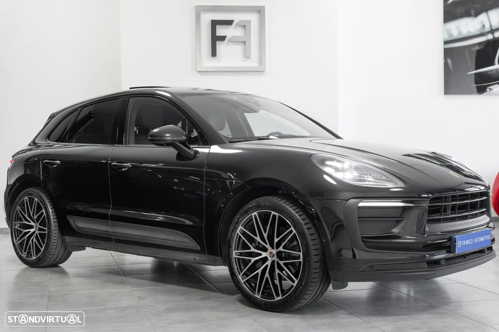 Porsche Macan Standard - 1