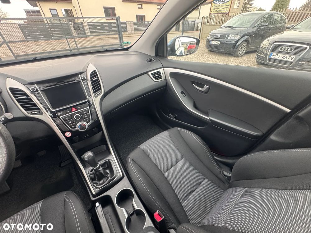 Hyundai i30 1.4 Classic - 21