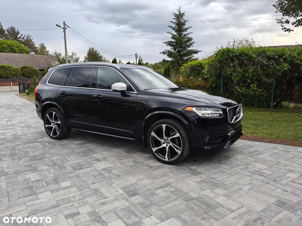 Volvo XC 90 - 7