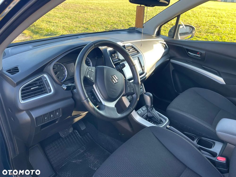 Suzuki SX4 S-Cross 1.4 T Premium - 10