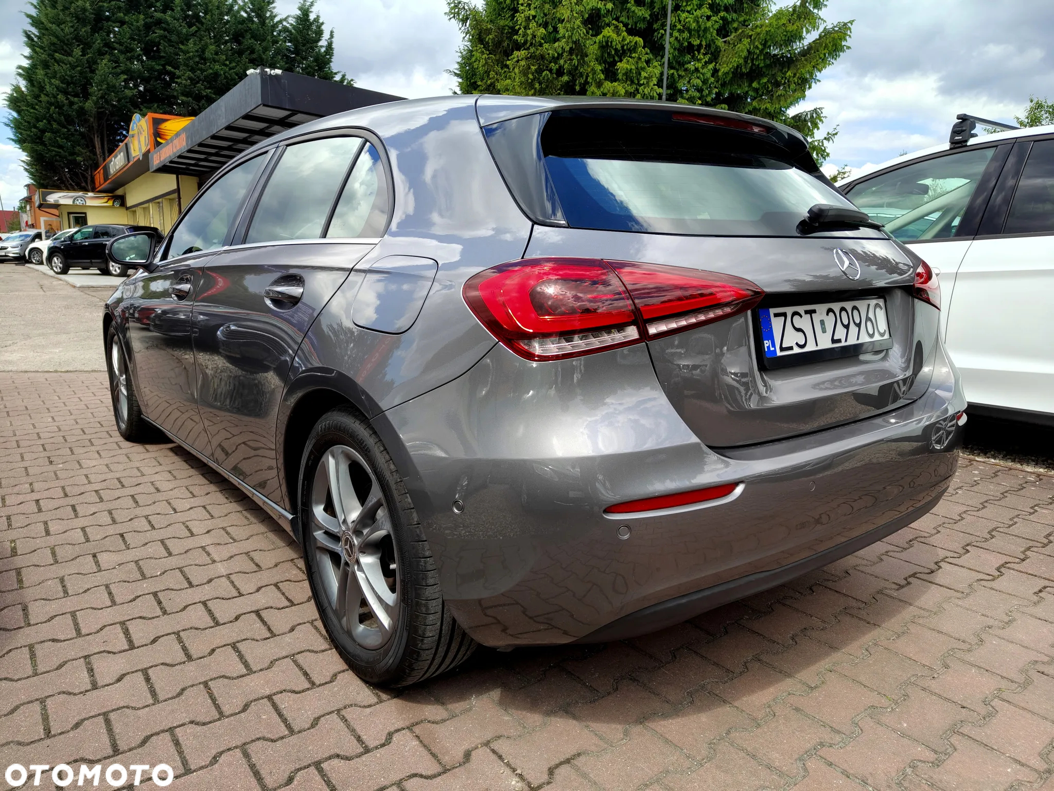 Mercedes-Benz Klasa A 180 d 7G-DCT Edition 1 - 11