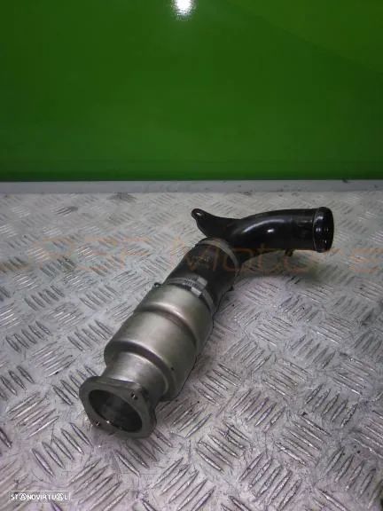 PEÇAS AUTO USADAS para Volvo V40 1.6D 2016 Monta Motor D4162 - 20