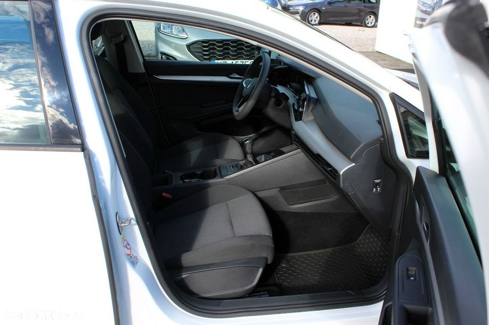 Volkswagen Golf 1.0 TSI - 10