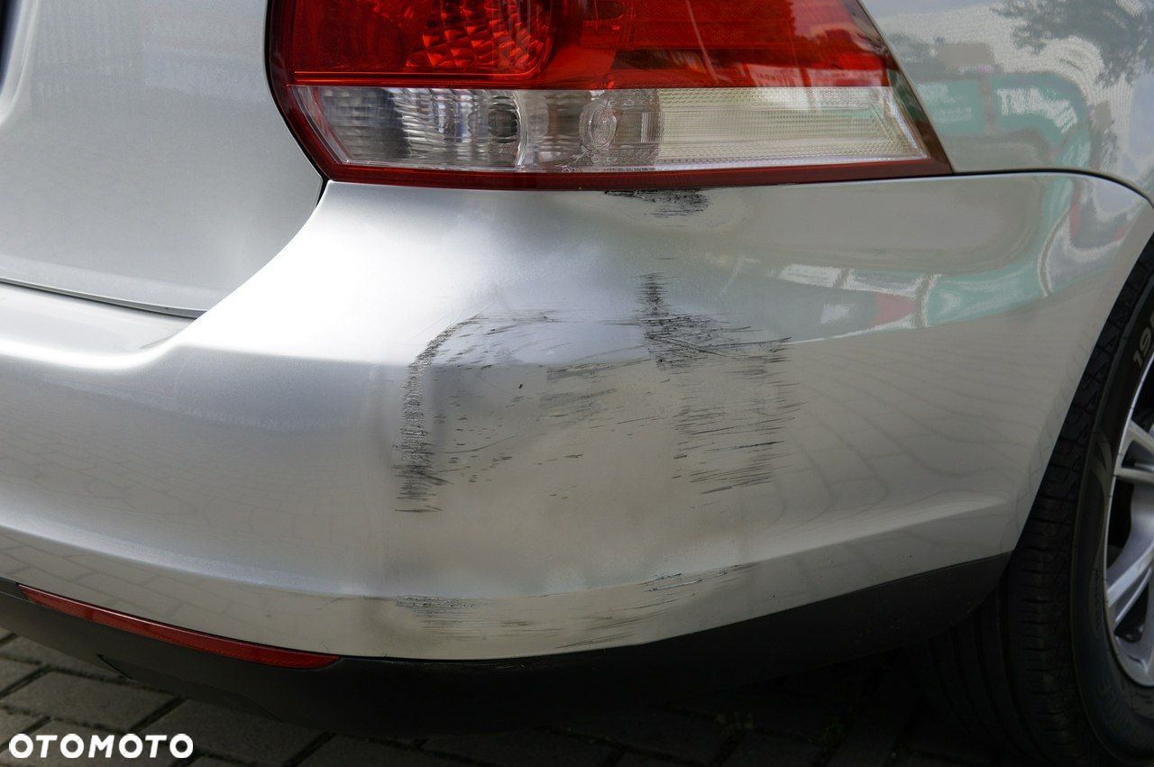Volkswagen Golf - 10