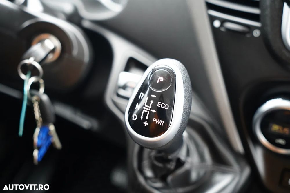 Iveco DAILY 35-140 / TIN / PANEL / HI-MATIC - 32