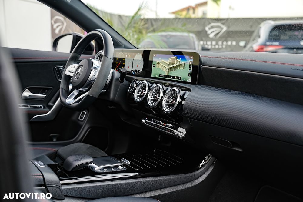 Mercedes-Benz CLA 220 d 4MATIC Coupe Aut. - 14