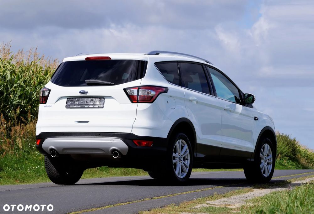 Ford Kuga - 4
